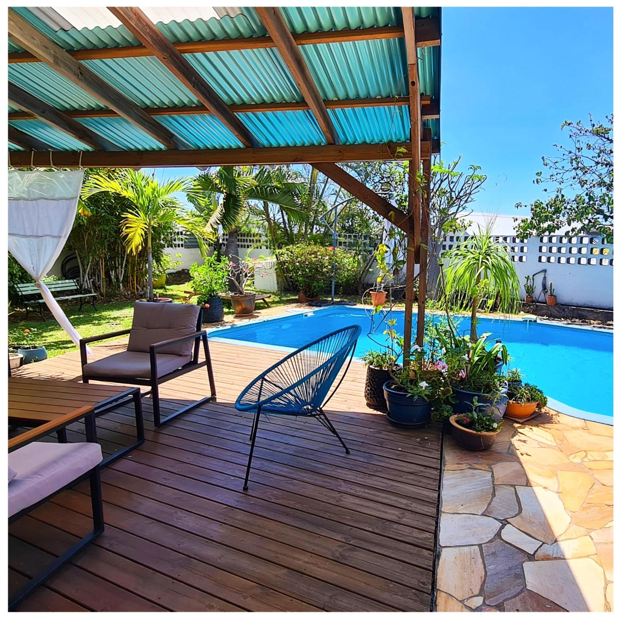 Ti Case Fleurie * Piscine * Jardin Tropical Saint-Leu Luaran gambar